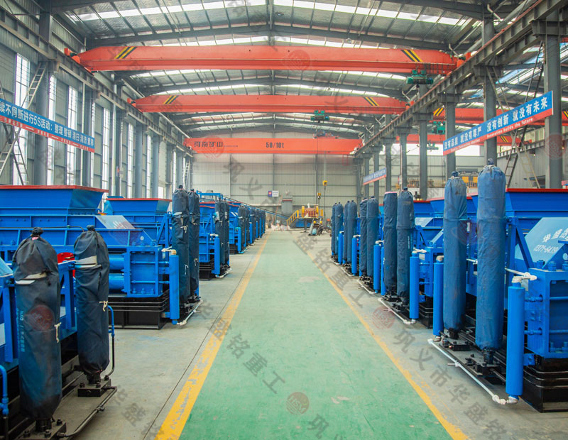 处理建筑废料用什么设备？破碎红砖用拼搏在线(中国)唯一官方网站好吗？